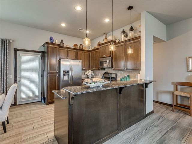 359 Raymond Lane, Piedmont, OK 73078