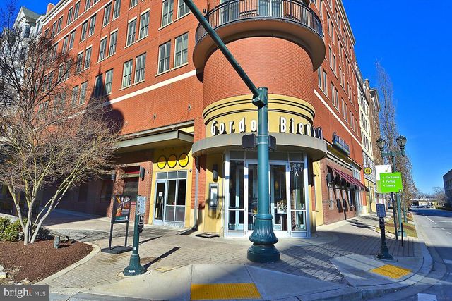 500 KING FARM BLVD #104, Rockville, MD 20850