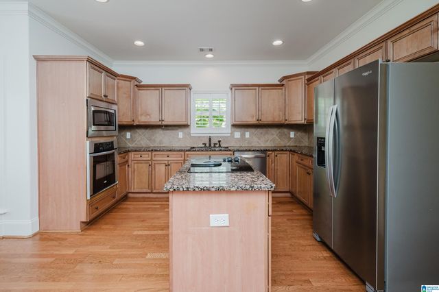 1005 BELVEDERE COVE, Hoover, AL 35242