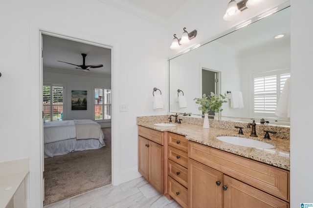 1005 BELVEDERE COVE, Hoover, AL 35242