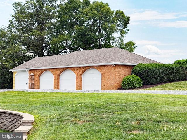 10590 MOUNTAIN SHADOW LN, Marshall, VA 20115