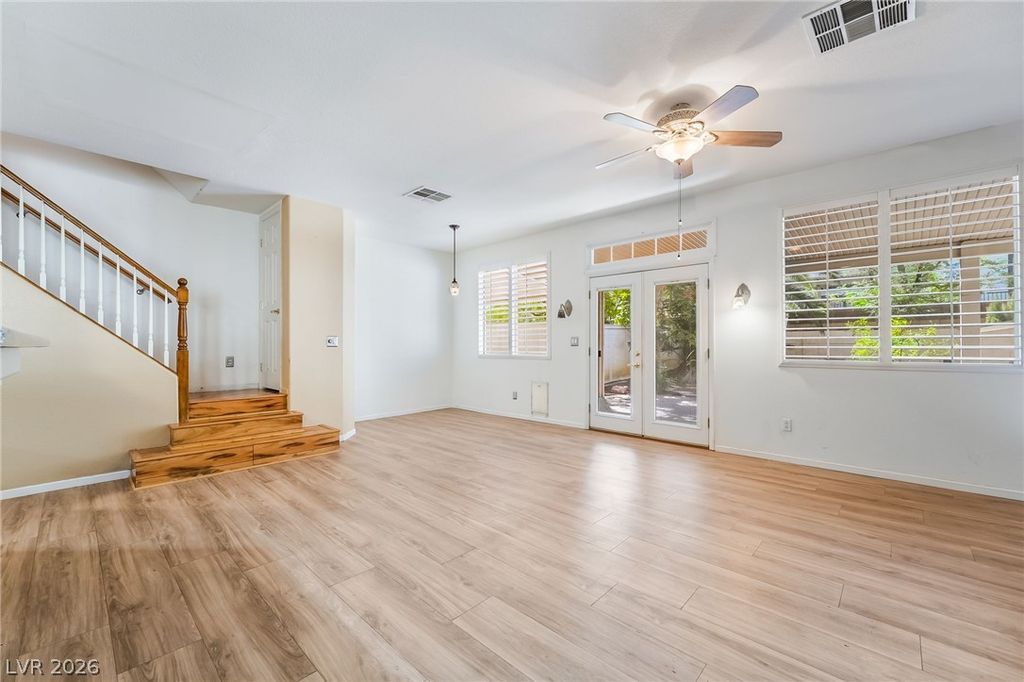 6245 Dan Blocker Avenue 102, Henderson, NV 89011 — photo 2