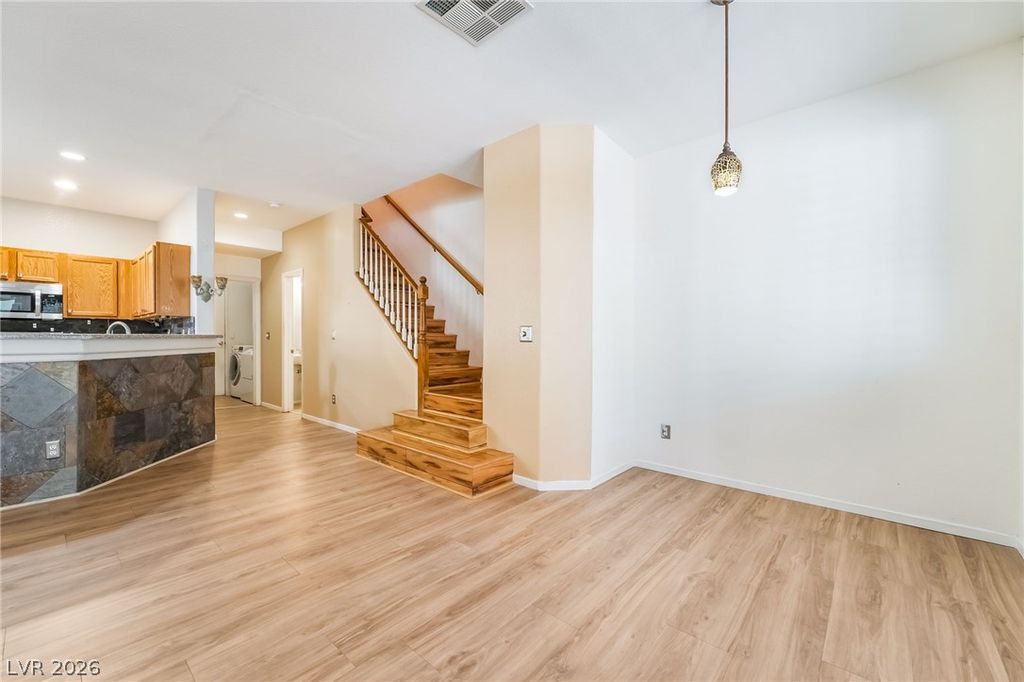 6245 Dan Blocker Avenue 102, Henderson, NV 89011 — photo 5