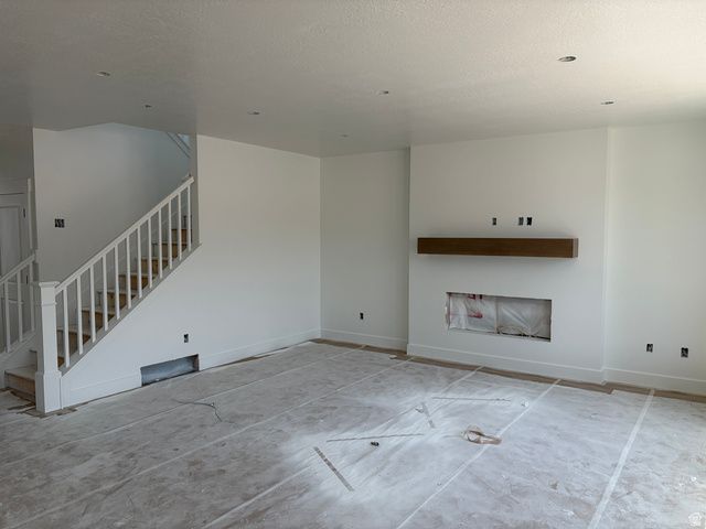 32 E 1690 S, Salem, UT 84653