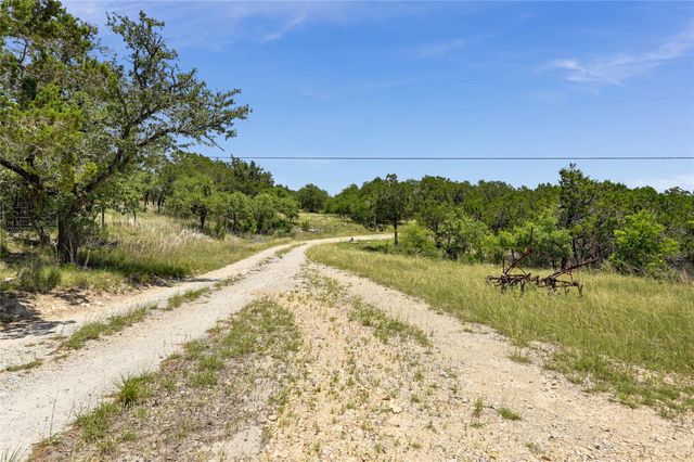 1000 Mount Olive School RD, Wimberley, TX 78676