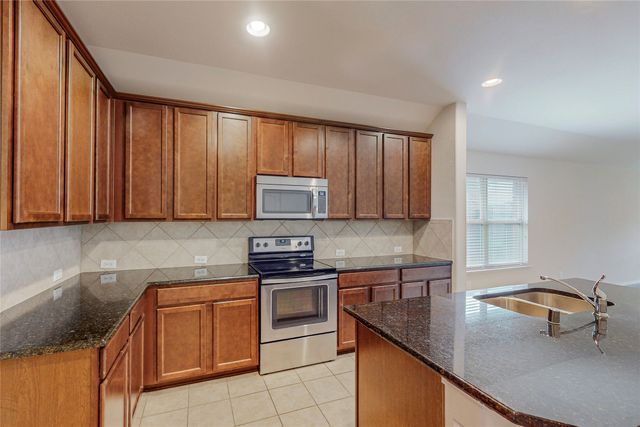 13209 Upland Meadow Court, Fort Worth, TX 76244