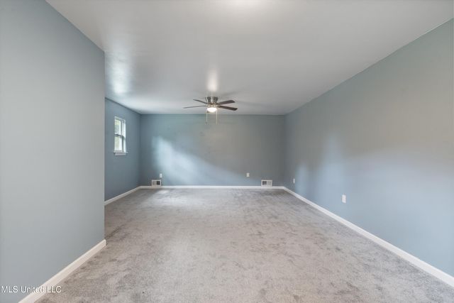 181 Marshall Cove, Byhalia, MS 38611