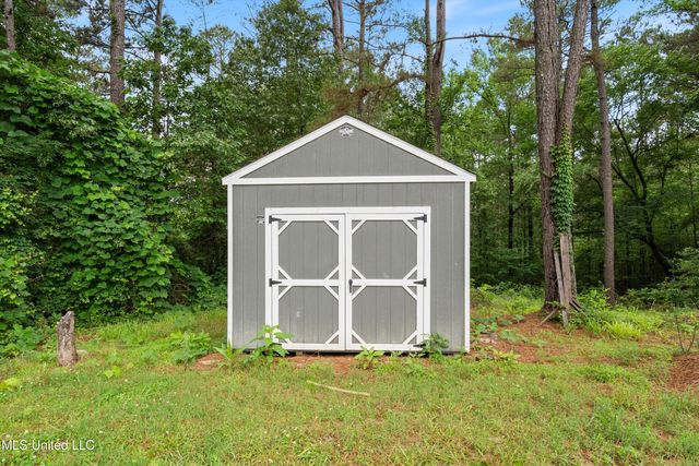 181 Marshall Cove, Byhalia, MS 38611
