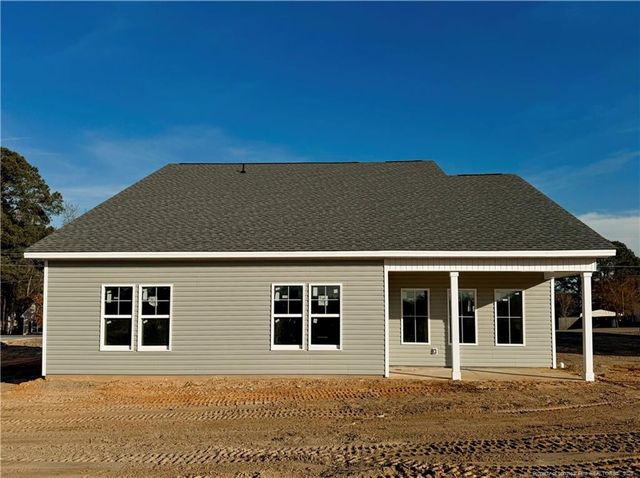 9806 Rockfish Road, Raeford, NC 28376