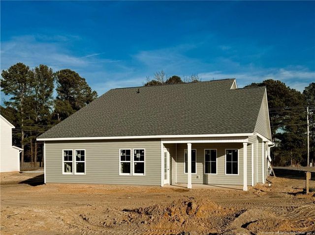 9806 Rockfish Road, Raeford, NC 28376