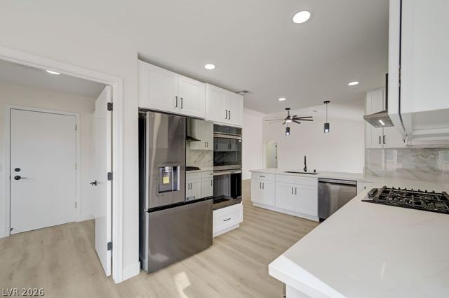 8901 Villa Ridge Drive, Las Vegas, NV 89134