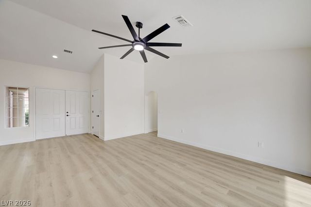 8901 Villa Ridge Drive, Las Vegas, NV 89134