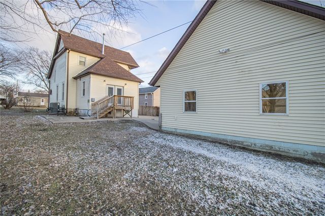 180 21st Street, Marion, IA 52302