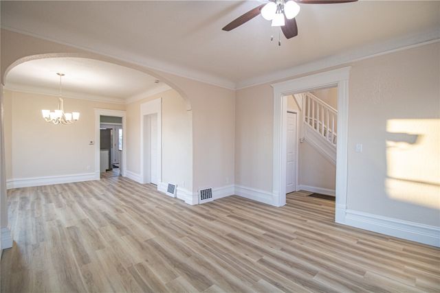 180 21st Street, Marion, IA 52302