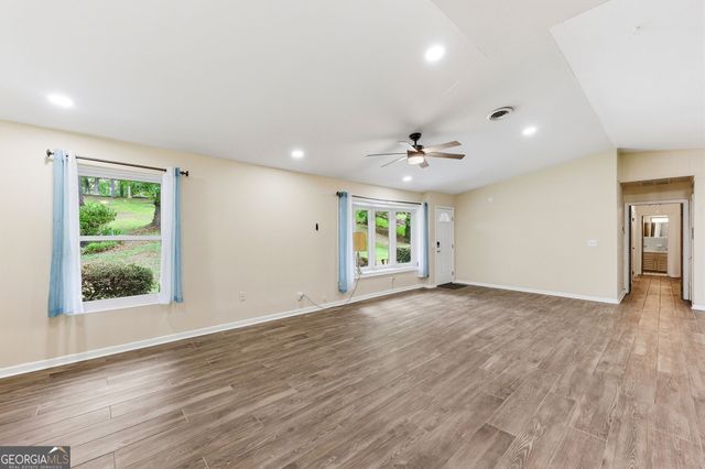 3334 Little Circle, Gainesville, GA 30506