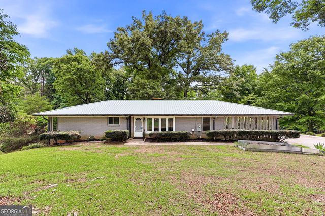 3334 Little Circle, Gainesville, GA 30506