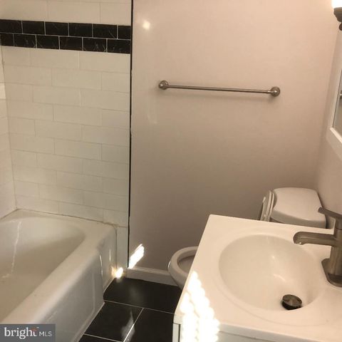 121 W MAIN STREET, Elkton, MD 21921