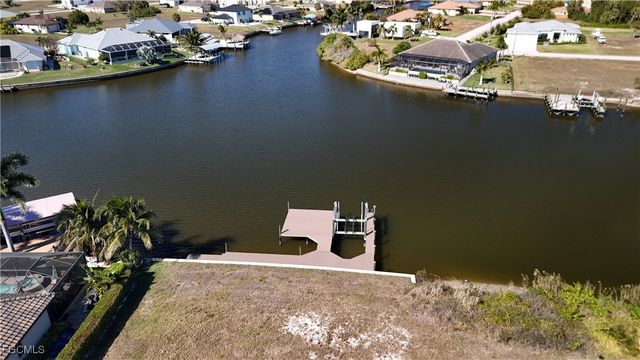 3527 NW 21st TER, Cape Coral, FL 33993