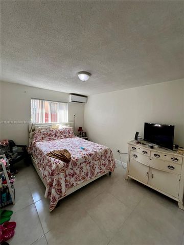 1836 SW 6th St, Miami, FL 33135