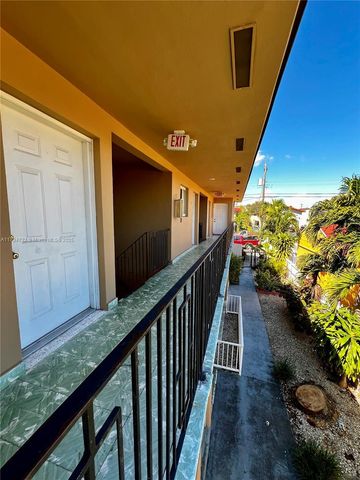 1836 SW 6th St, Miami, FL 33135