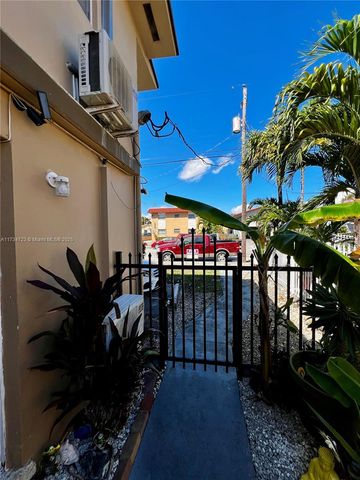 1836 SW 6th St, Miami, FL 33135