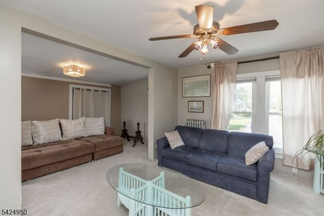 55 Valley St, Knowlton Twp., NJ 07832