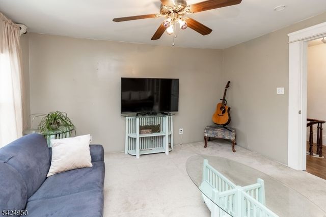 55 Valley St, Knowlton Twp., NJ 07832