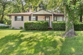 118 Hillcrest Drive, Glen Carbon, IL 62034