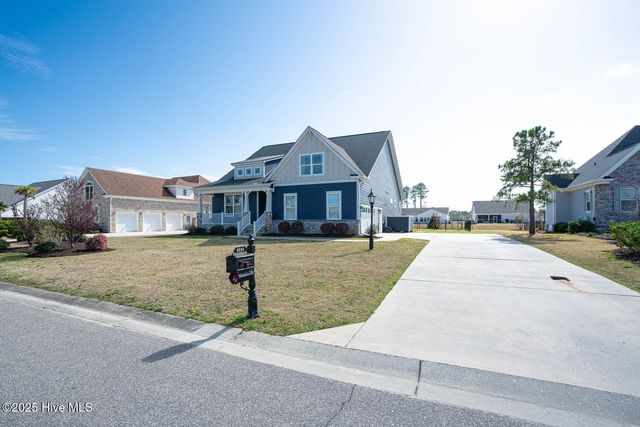 8945 Chesterfield Drive NW, Calabash, NC 28467