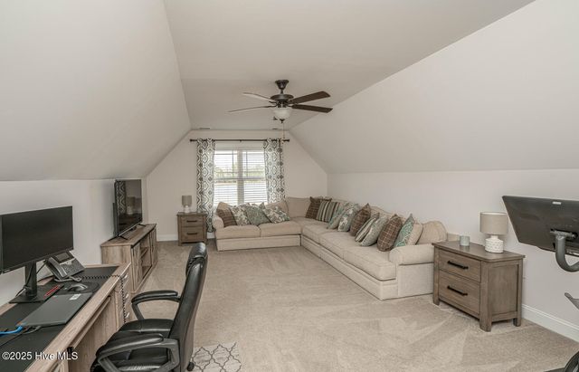 8945 Chesterfield Drive NW, Calabash, NC 28467