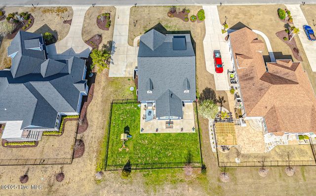 8945 Chesterfield Drive NW, Calabash, NC 28467