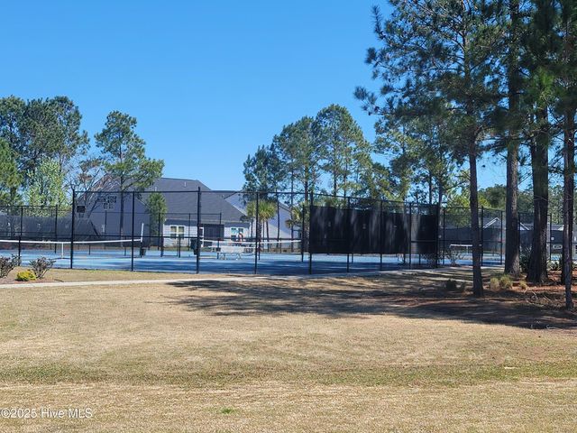 8945 Chesterfield Drive NW, Calabash, NC 28467