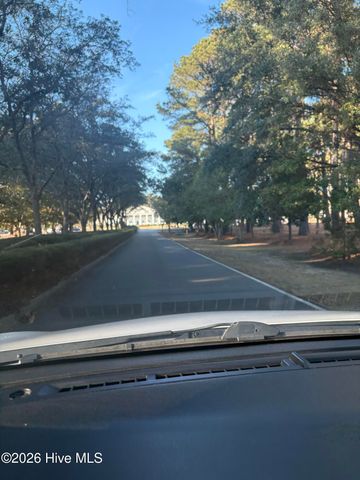 8945 Chesterfield Drive NW, Calabash, NC 28467