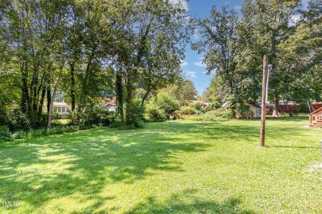 548 Riddle Avenue, Hillsborough, NC 27278