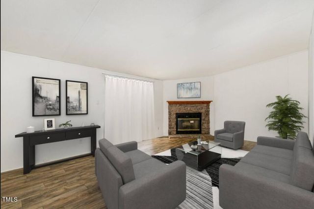 548 Riddle Avenue, Hillsborough, NC 27278