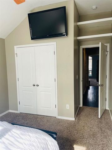 2036 SW 33rd Street, Moore, OK 73170