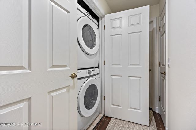 1012 Handsome Cab Lane 204, Melbourne, FL 32940