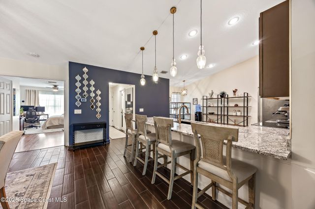 1012 Handsome Cab Lane 204, Melbourne, FL 32940