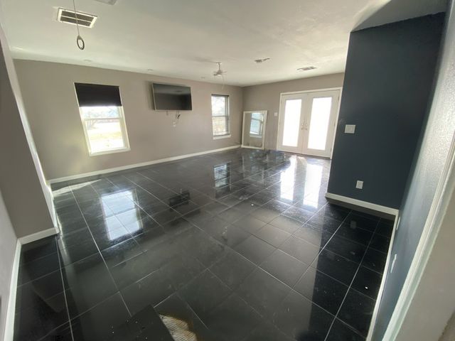 113 Paddock Ridge, Waxahachie, TX 75167