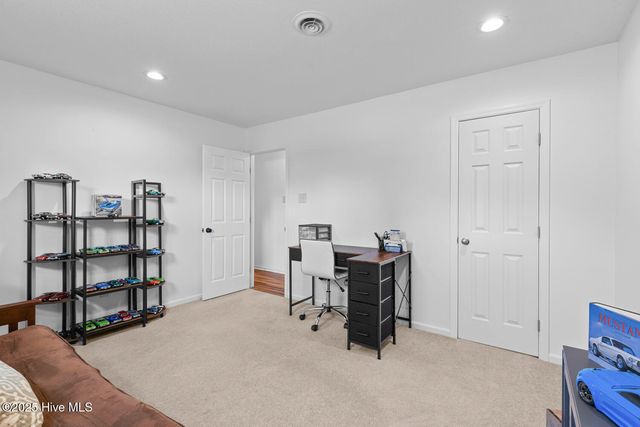415 Shamrock Drive, Jacksonville, NC 28540