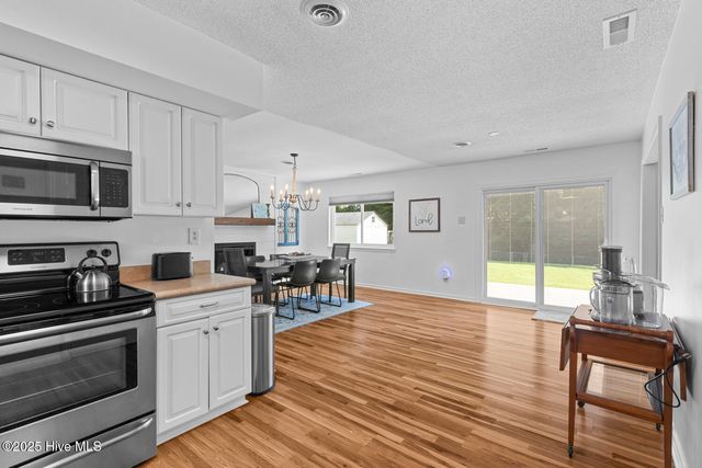 415 Shamrock Drive, Jacksonville, NC 28540
