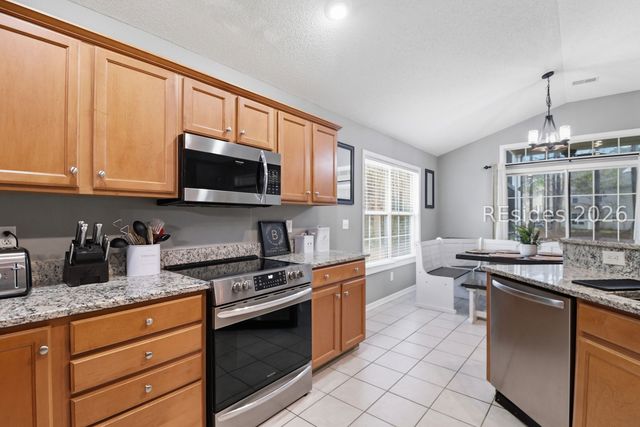 83 Wheatfield Cir, Bluffton, SC 29910