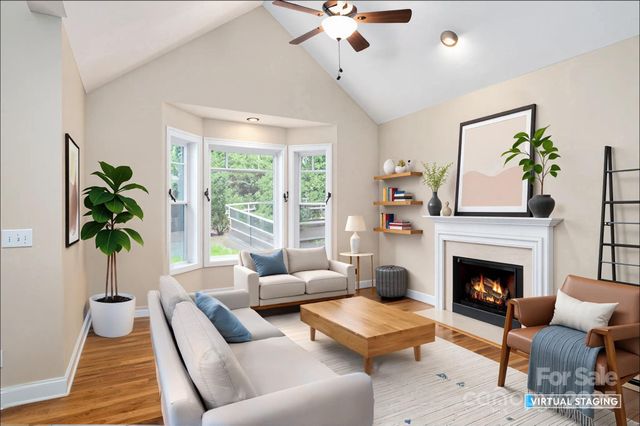 17 Bohemian Lane, Asheville, NC 28805