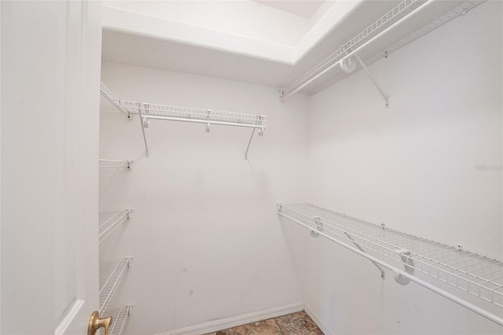 Image 21 of property listing at 7974 SW 181ST CIRCLE, Dunnellon, FL 34432