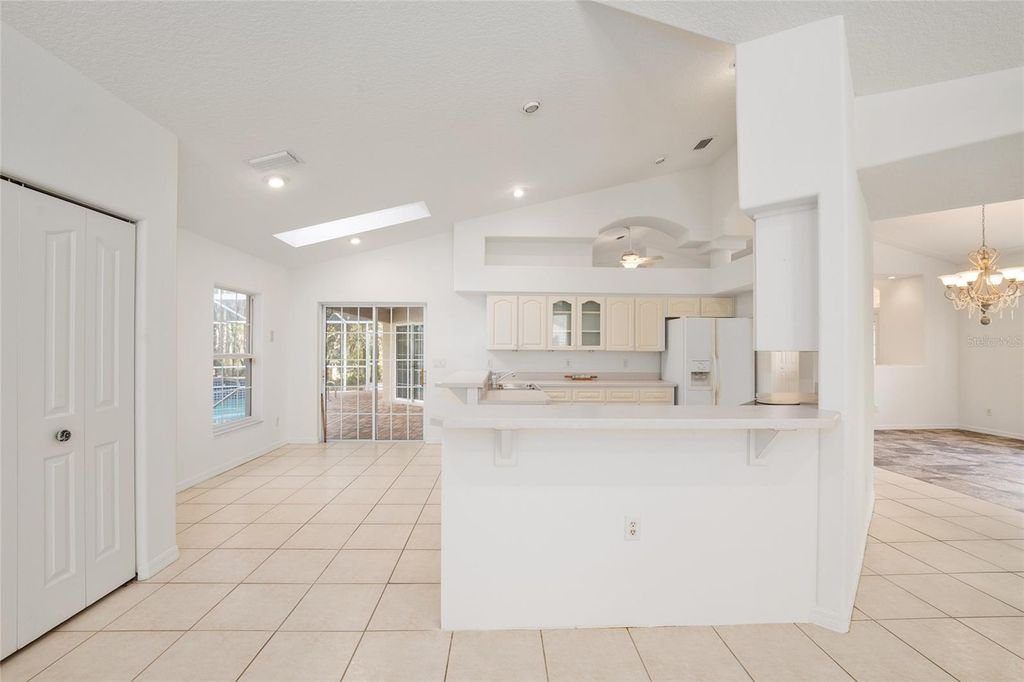 Image 30 of property listing at 7974 SW 181ST CIRCLE, Dunnellon, FL 34432