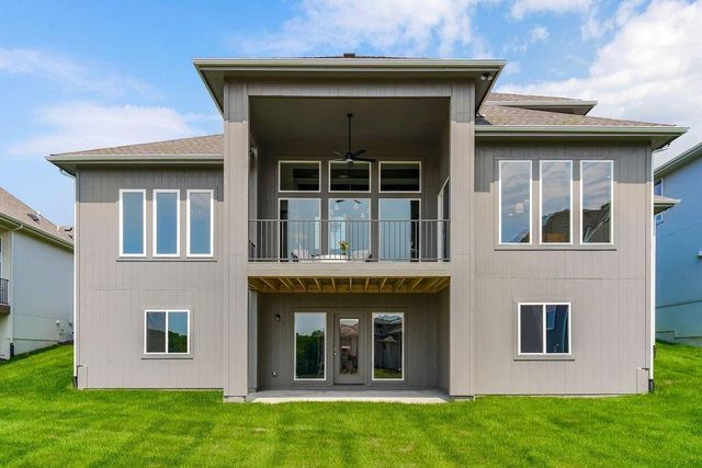 15188 W 168th Place, Olathe, KS 66062