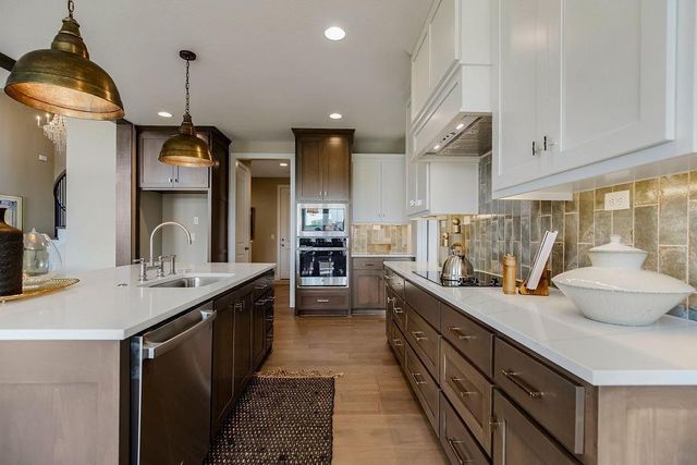 15188 W 168th Place, Olathe, KS 66062