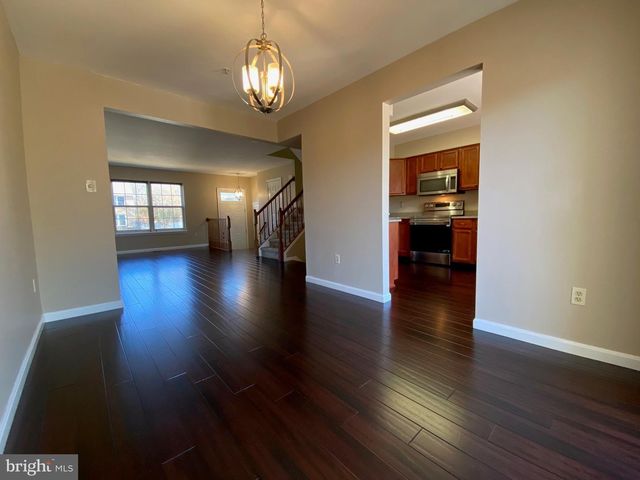 8155 HAZY DAWN CT, Pasadena, MD 21122