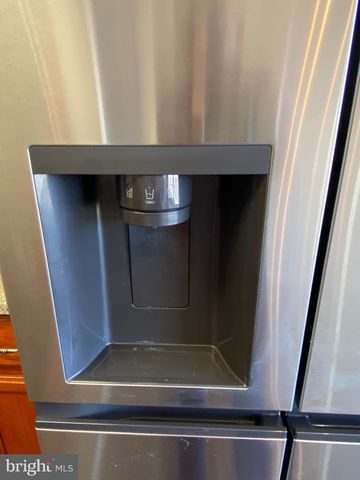 8155 HAZY DAWN CT, Pasadena, MD 21122