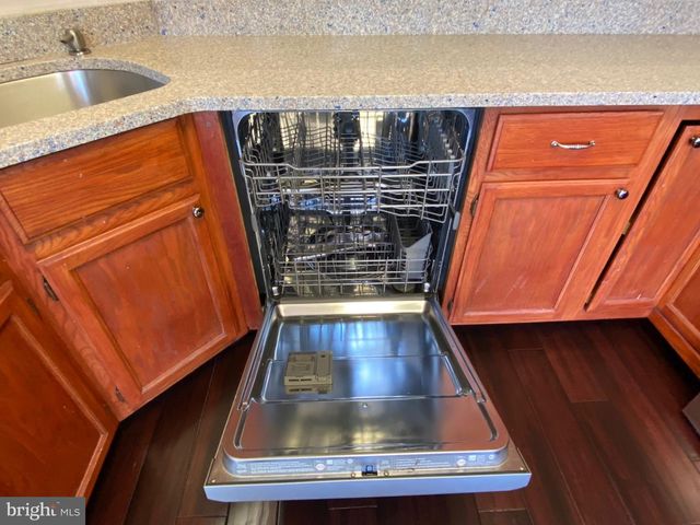 8155 HAZY DAWN CT, Pasadena, MD 21122